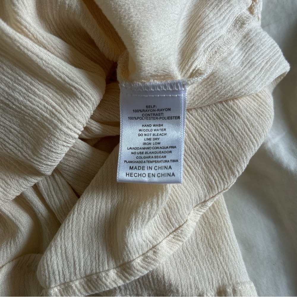 Womens Listicle Large Cream Tie Front Ruffled Blouse - Picture 6 of 6